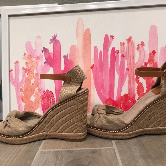 Tory Burch Macy Gold/Natural Linen Espadrilles 9.5 - Picture 3 of 8